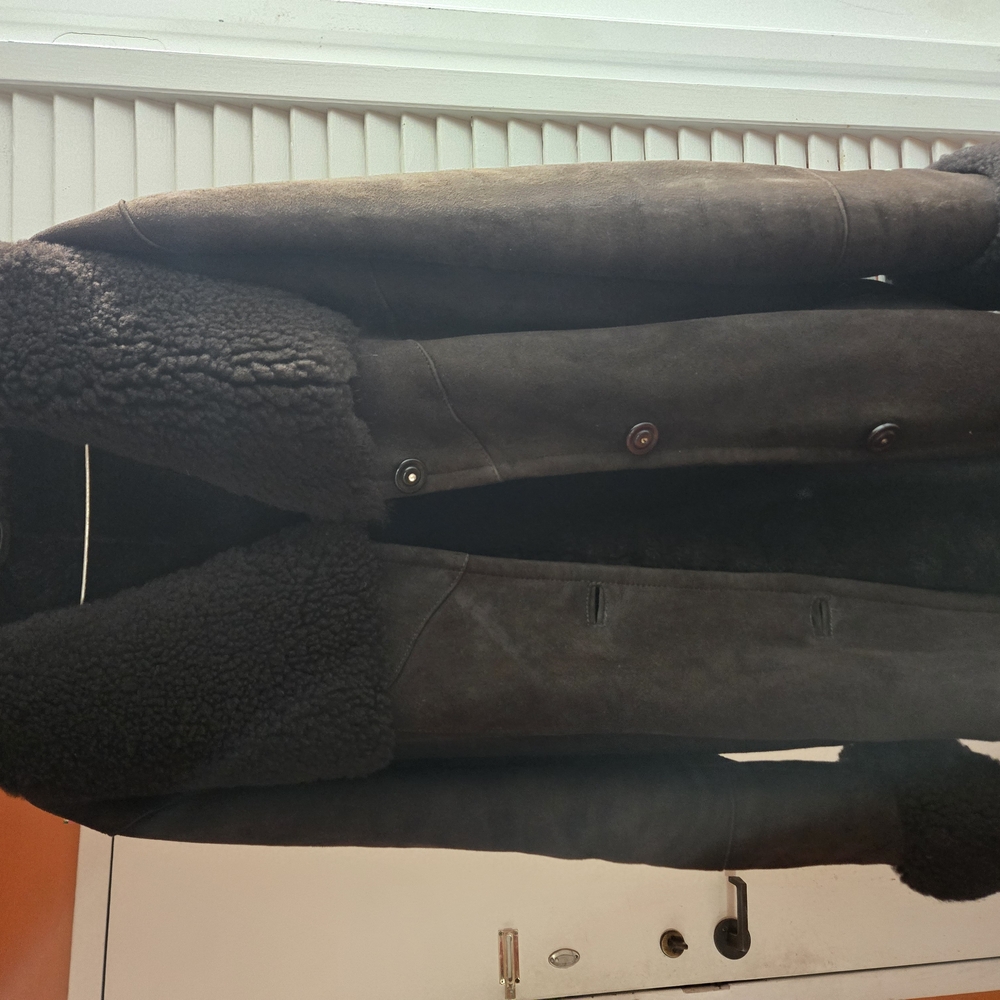URGENT! Women's Brown Shearling Coat